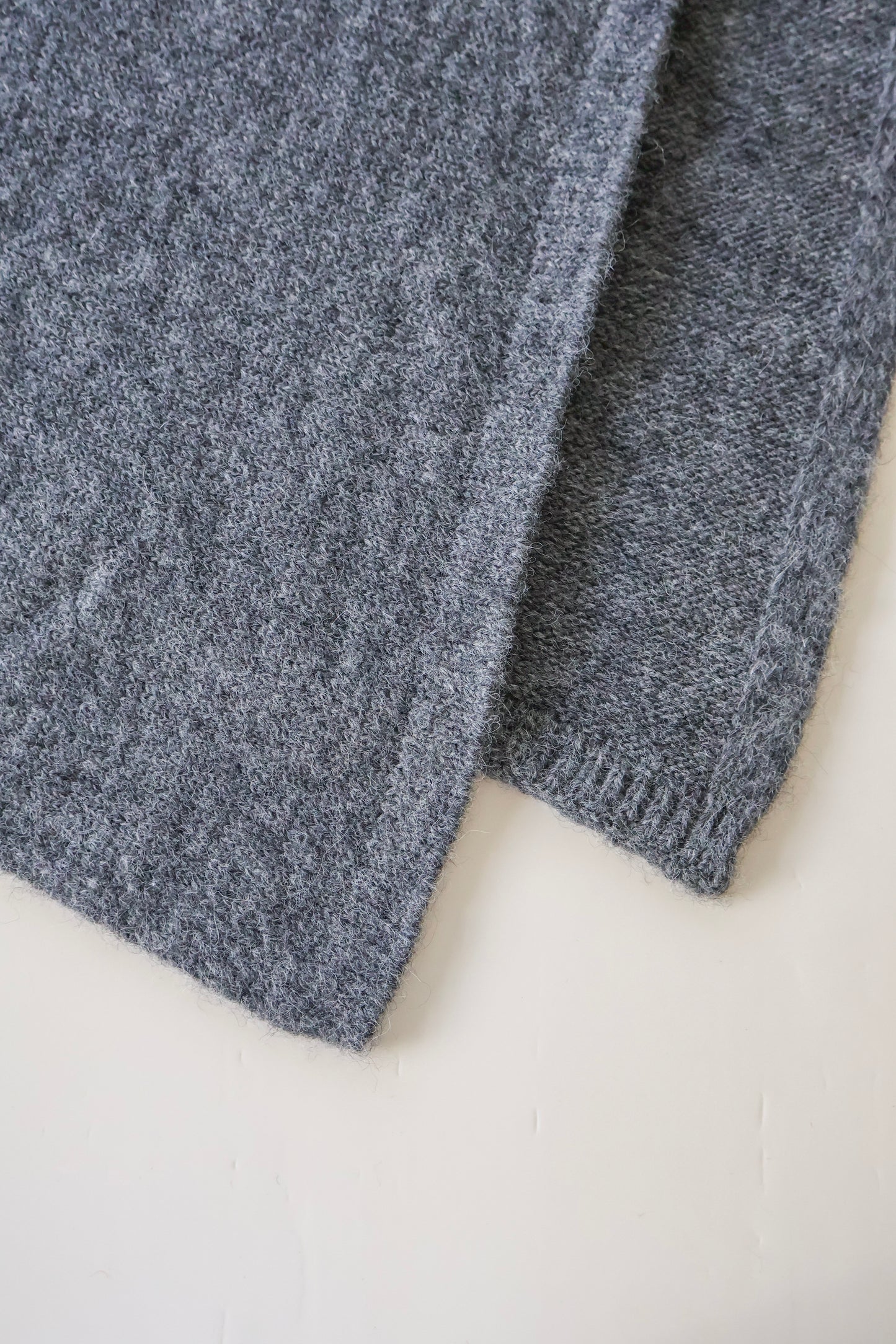 Knit Square Scarf - Gray