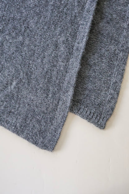 Knit Square Scarf - Gray